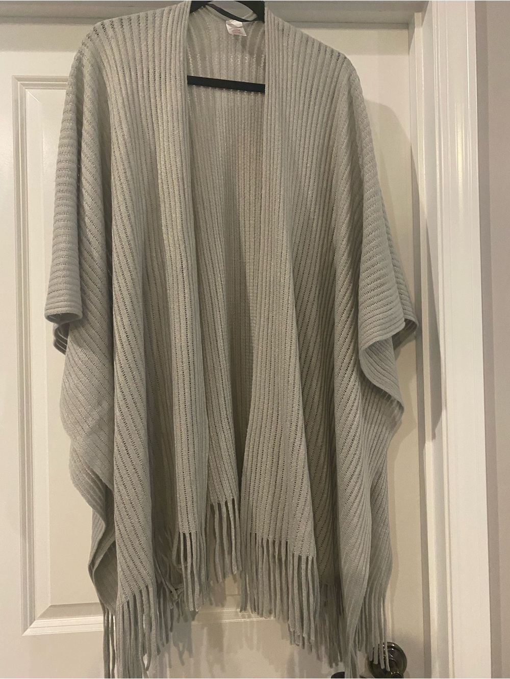 Soft silver. Ribbed Fringed Open-Front Women's Sweater